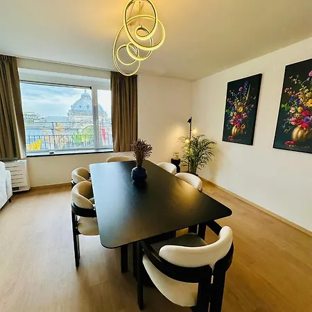 Unique 2 Bd Apartment - Grand Place View Apartman Brüsszel