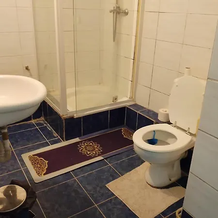 1 Confort Gare De L'ouest *