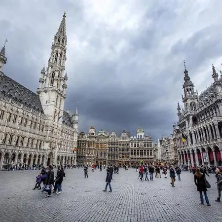 Tewa Centre Grand Place