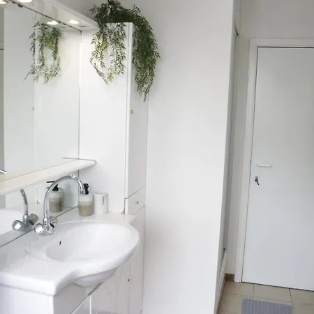 Sunny & Chill ブリュッセル