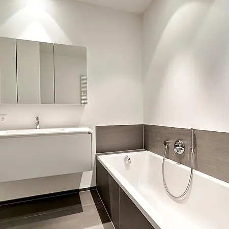 Nocleg ze śniadaniem Luxe Escape *