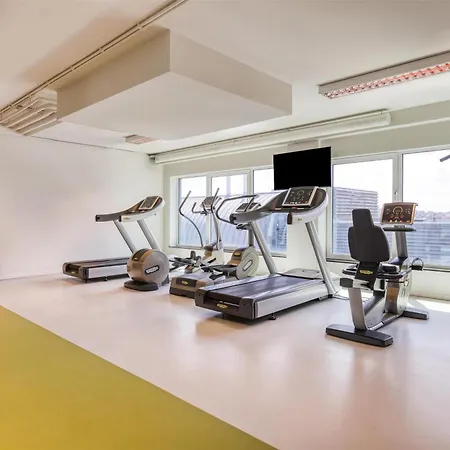 Park By Radisson Brussels Centre Midi Hotel