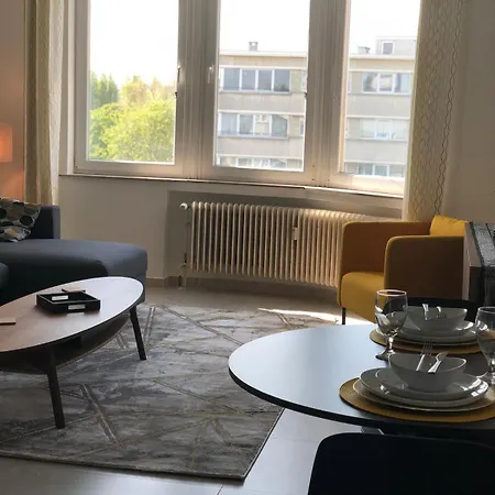 30 Pied A Terre דירה