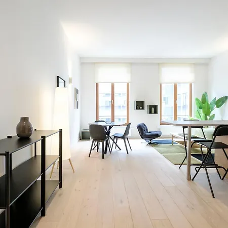 Functional Housings 2 Steps From Grand Place Bruxelles