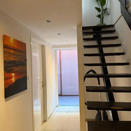 Cozy In Brussels- Schuman Area Брюссель