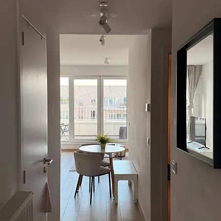 Sejour Lumineux Avec Balcon شقة *