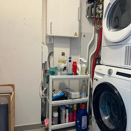 شقة Sejour Lumineux Avec Balcon *