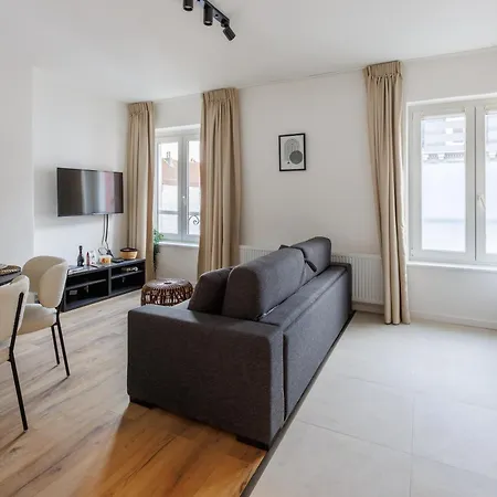 Eu - Area Apartamento
