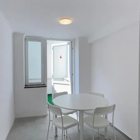 Luxury 2br & 2 Jacuzzi Near Expo 12 & Ing Arena Apartament Bruksela