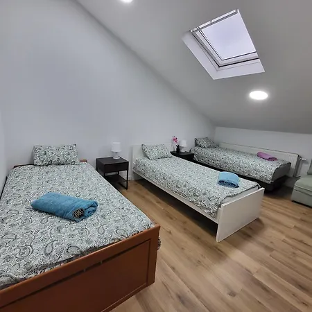 Charles House Penzion Brusel