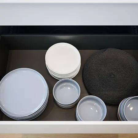 Louise Center Apartman *