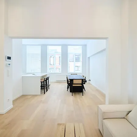 Louise Gallery * Bruxelas