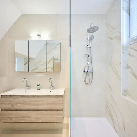 Appartement Louise Center *