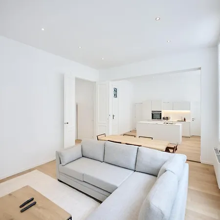 Louise Center Appartement Brussel