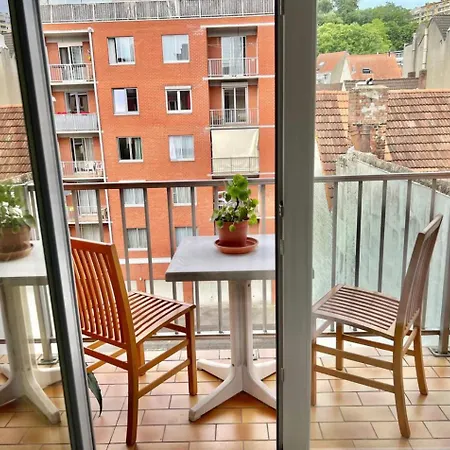 Apartment Chic Midi Station Brussels