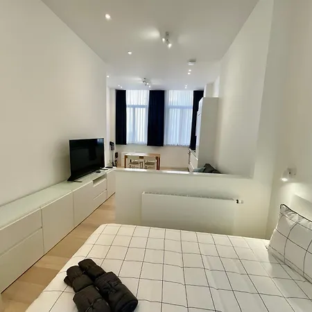 Chapeliers Apartment *