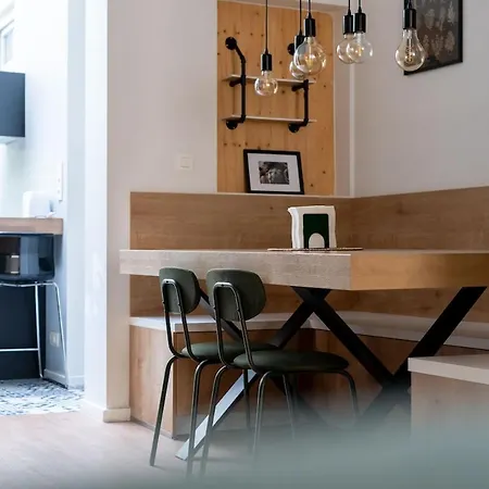 Uccle - Elegance & Modernity In A Quiet Setting * Брюссель