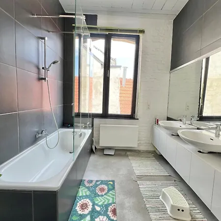 Sejour Atypique En Famille Apartman Brüsszel