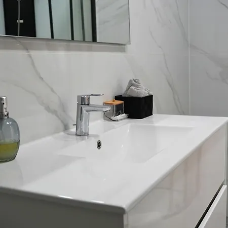 Duplex Familiale 3 Chambres, 3 Salles De Bains & Jardin A By Cygo Gestion *