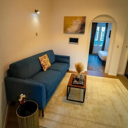 Center Oasis Apartment