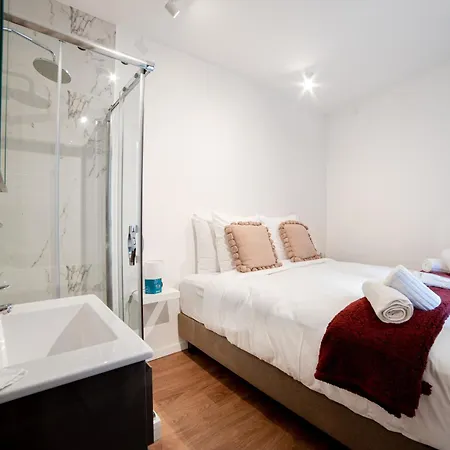 Apartment Chez Lilou Et Babette 4 Appartements 2 Chambres *