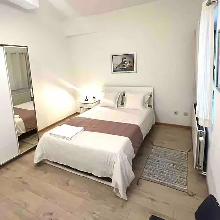 Centre De Bruxelles, A Apartman *