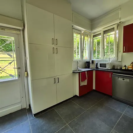 Souverain 94 * Bruksela