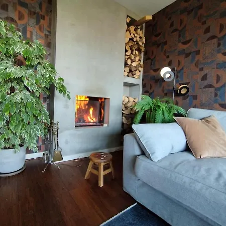Luxurious Duplex Overlooking ブリュッセル
