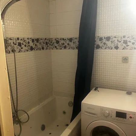 Sow Apartment *