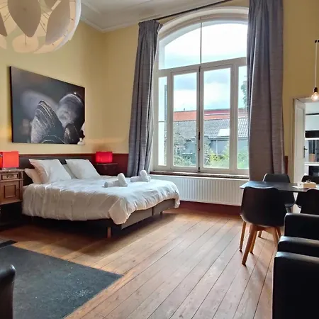 Maison Jamaer 2*