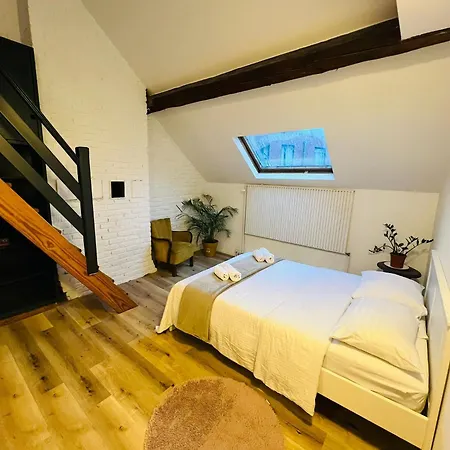 Hostel Bosquet