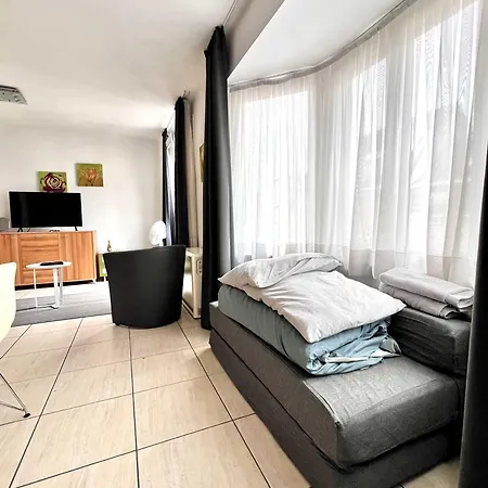 Chic Et Calme 2 Min Du Parlement Europeen Apartamento Bruselas