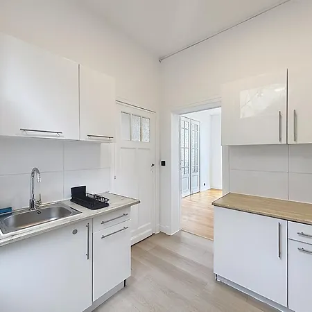 Sacre-coeur 1 公寓