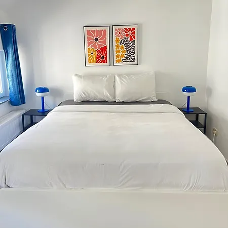 Le Centre Apartment *