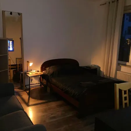 Mouzon'S House בית אירוח בריסל