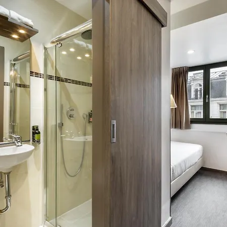 Dansaert Hotel 3*