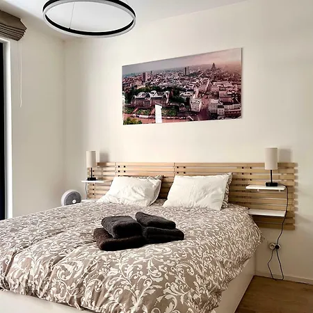 Cozy 2 Min From Grand Place דירה