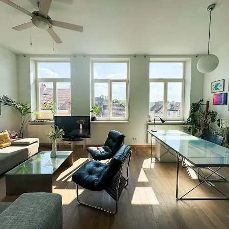 Bright In Saint-gilles Apartment *