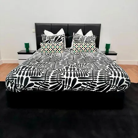 Downtown Spacious Design Loft ブリュッセル