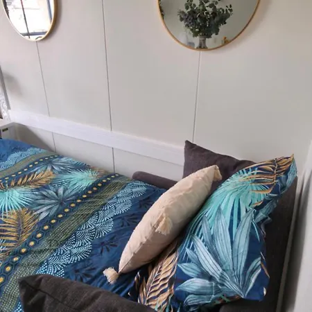 Classique Louise Brüssel