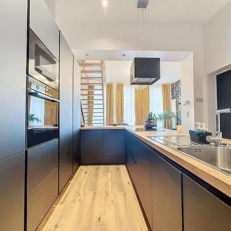 Pensjonat Modern For Rent 3*