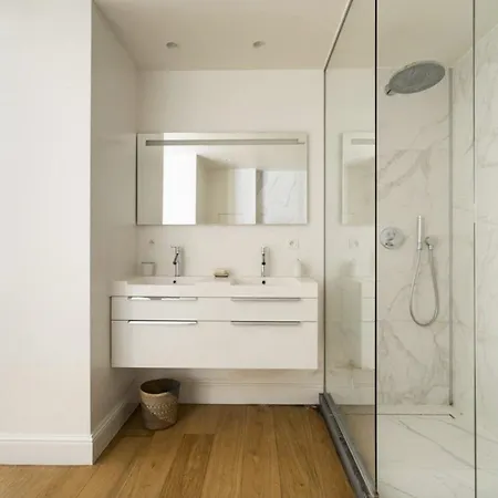 Pansiyon Cozy With Garden Brüksel