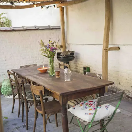民宿 Cozy With Garden 布鲁塞尔