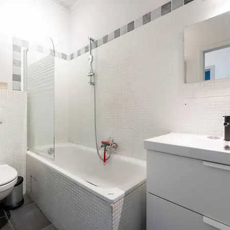 Jette - Base En Peripherie De - 15min Centre Brüsszel