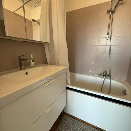 La Cambre Apartment *