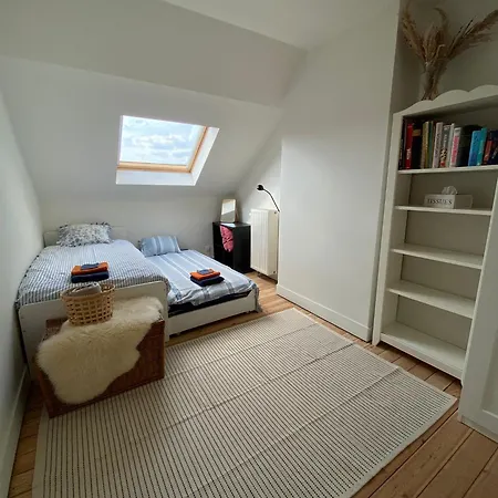 Апартаменты Cosy Flat In Eu Area