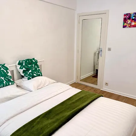 דירה Atomium Canopy *