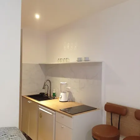 Daire Cozy And Centrally Located *