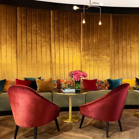 Отель Numa Royal Galleries