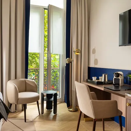 Hotel The Augustin 4*